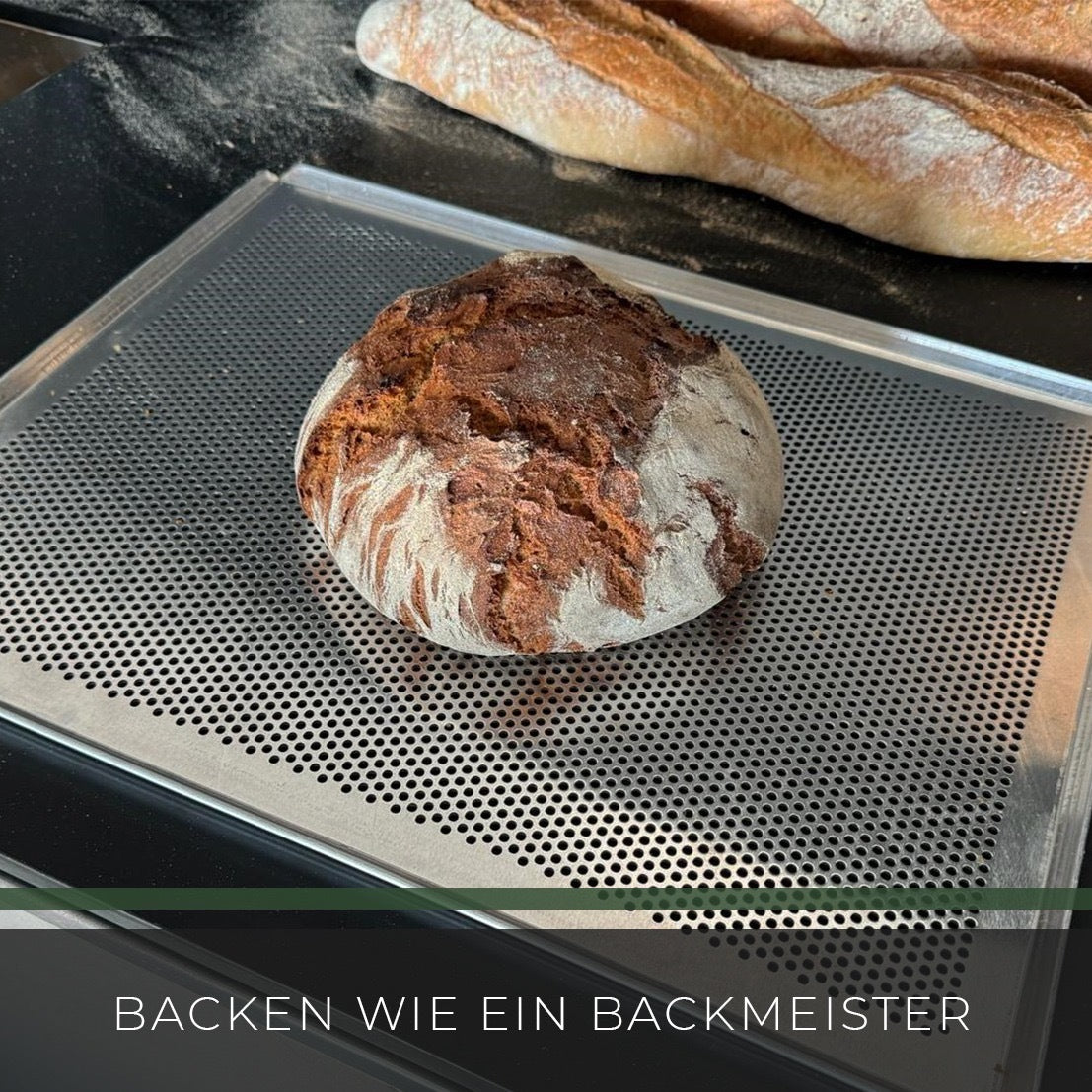 Gelochtes Backblech 465 x 375 mm aus Aluminium – Profi-Qualität für perfekte Backergebnisse